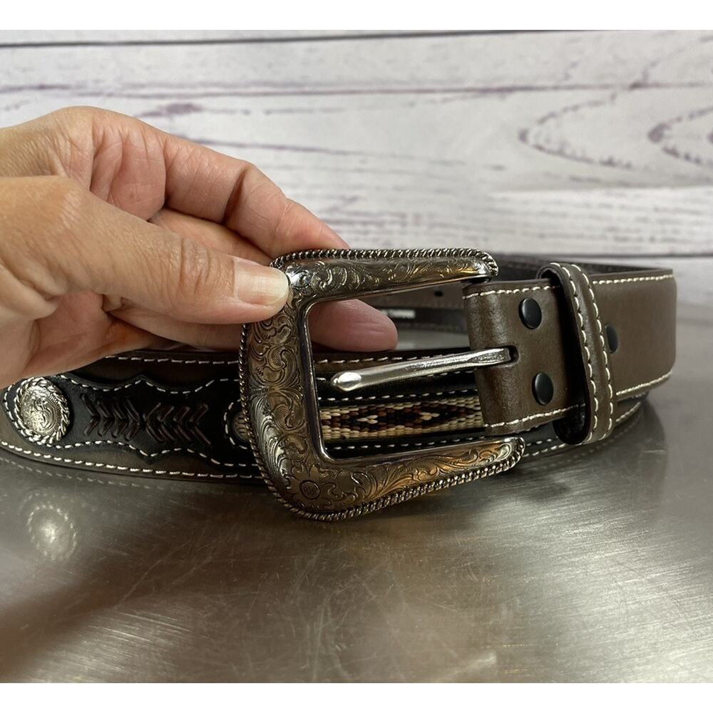 Nocona Leather Belt Men’s Size 38 Western Cowboy Concho Belt Brown Silver Buckle - Picture 2 of 5